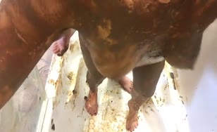 Masked babe smears poop and eats her own shit