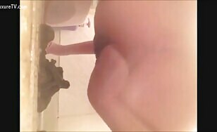 Girl self enema shitting and anal fisting