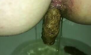 Close up toilet poop
