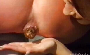 Woman Has Super Scat - 08:25