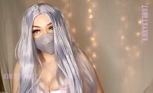 Beauty shows off her dingle design - 01:35