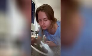 Petite Woman Takes a Dump - 06:35