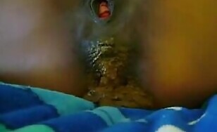 Black Woman Takes a Dump - 09:50