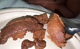 Depraved Woman Takes a Nasty Dump - 01:36