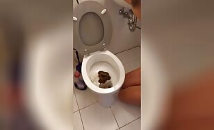 Woman Eats Shit from the Toilet - 03:41