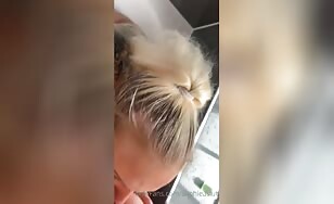 Bimbo Eats Shitty Asshole - 04:01