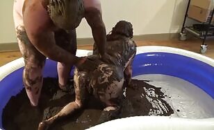 Woman Packs a Load with Cowshit - 02:27