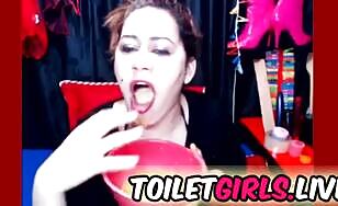 Lady Pisses and Pukes - 02:48