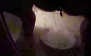 Ladies Enjoy a Good Shit - 00:34