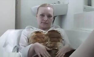 Woman Poops and Pisses - 10:00