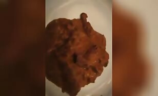 Crazy Chick Eats Her Own Shit - 01:53