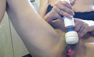 Lady Shits for Me on Cam - 23:05