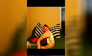 Woman Shits During Her Period - 09:35